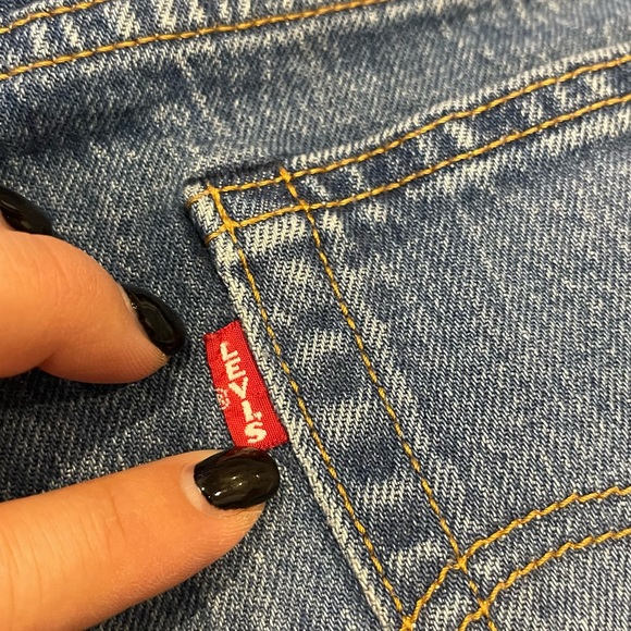 Levi’s Wedgie High Waist Slim Leg Torn Distressed Button Fly Jeans - Picture 9 of 11